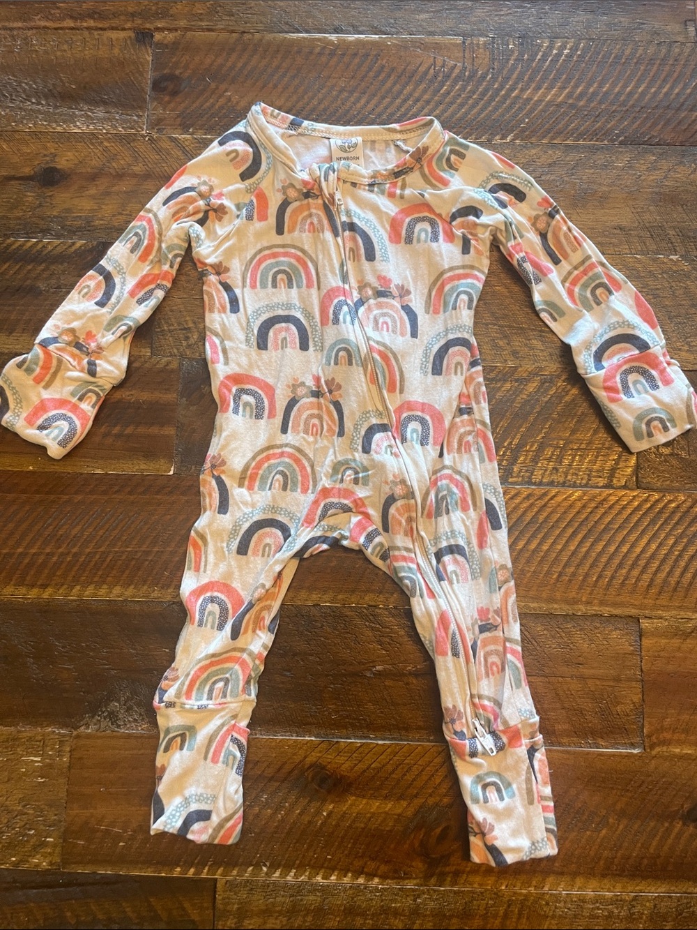Neutral Rainbow Print Footed One-Piece Romper - Beige/Pink/Blue